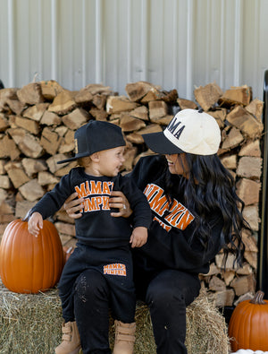 Mama’s Pumpkin Crewneck
